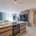 Lovely 2bedroom 2-2-3 Кошице